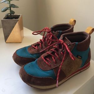 Teva Highside ‘84 midboots